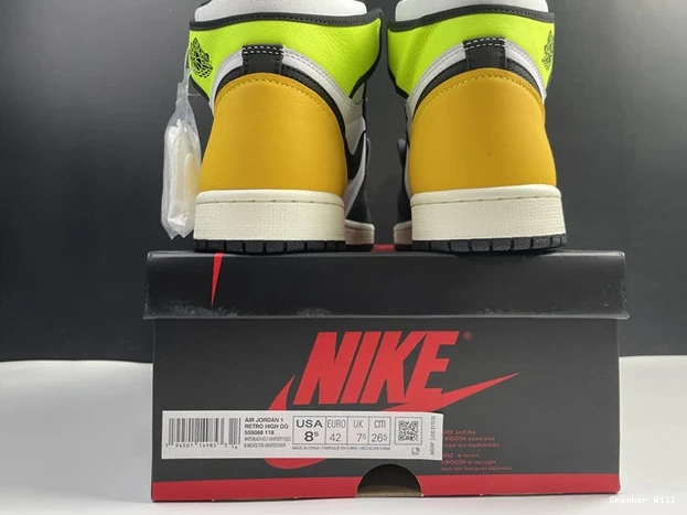 University Jordan1 StreetReady White Volt Black 555088-118 497 Gold 0522